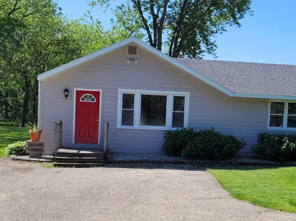 W3485 S Lakeshore Dr, Lake Geneva, WI 53147