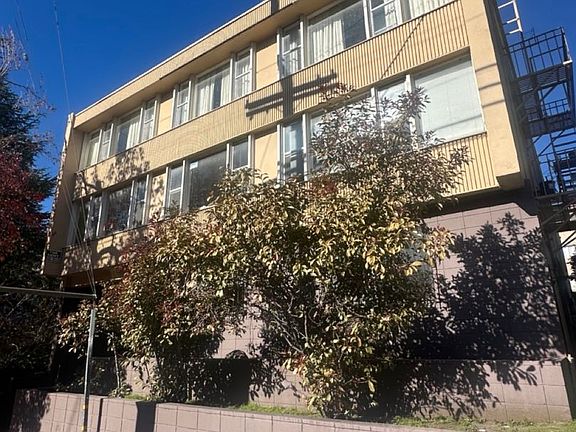 2nd image of 715 Oakland Ave #101