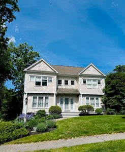 2 Dearborn Brook Circle, Exeter, NH, 03833