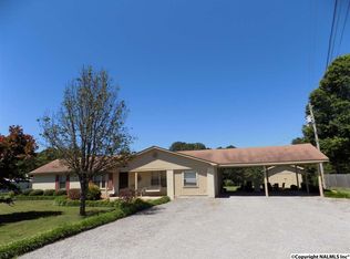 128 Henderson Rd, Somerville, AL 35670