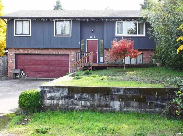 1940 Glen Creek Rd NW, Salem, OR 97304