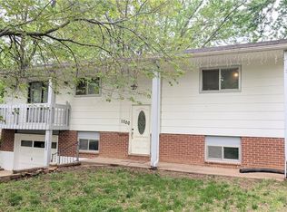 1700 S Jackson St, El Dorado Springs, MO 64744
