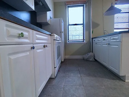 Rented by Sovereign Associates | media 22