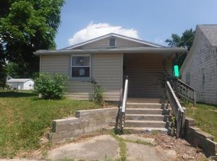 176 N Madison Rd, London, OH 43140