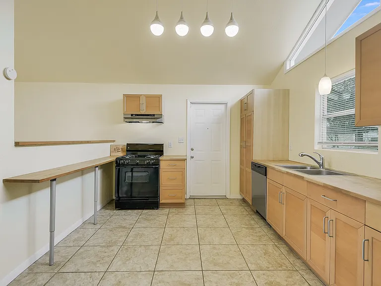 227 Shin Oak Dr — Photo 10