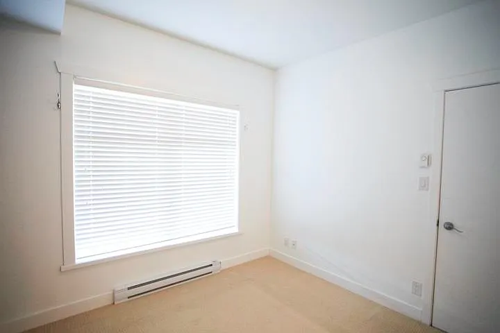 13468 King George Blvd #1XX — Photo 11