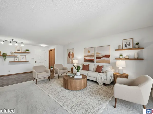 3001 S 51st Street Ct Unit 412, Lincoln, NE 68506