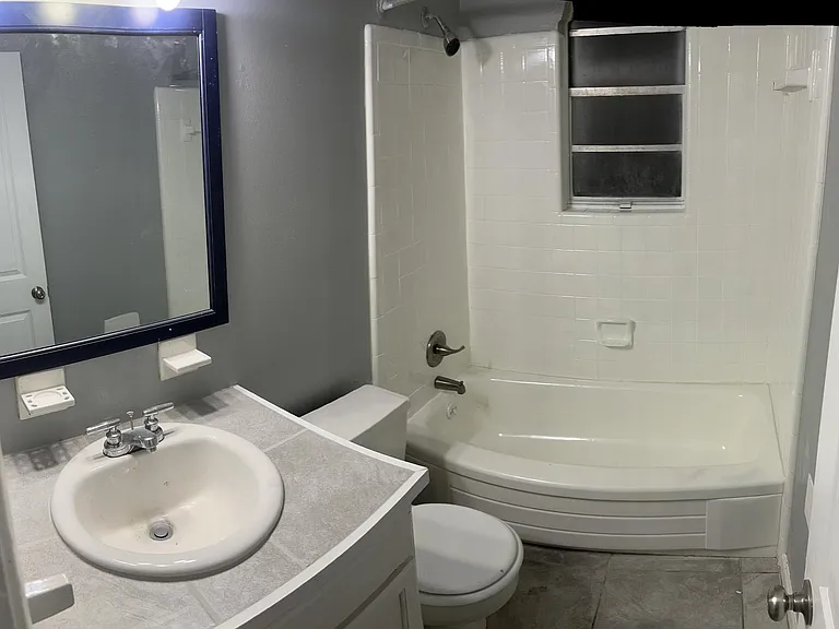 6417 Hampton Rd — Photo 7