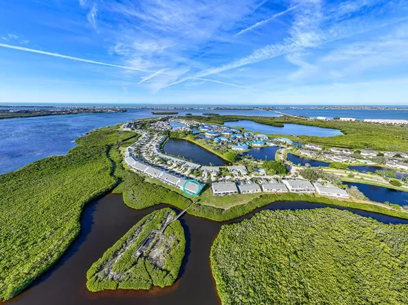 851 Waterside Ln, Bradenton, FL 34209