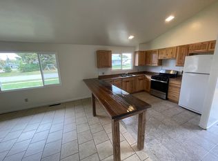 92 Kincheloe Dr #92, Kincheloe, MI 49788