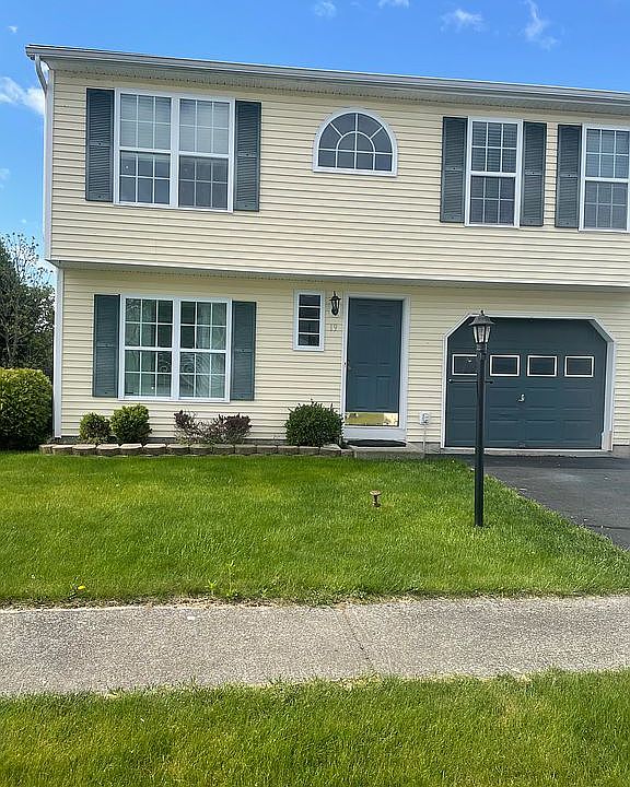 1st image of 19 Myers Ln