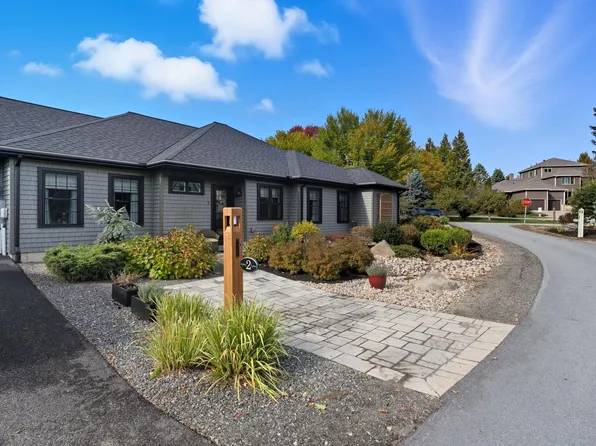 2 Osprey Lane, Newmarket, NH 03857
