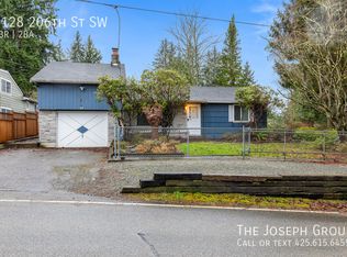 8128 206th St SW, Edmonds, WA 98026