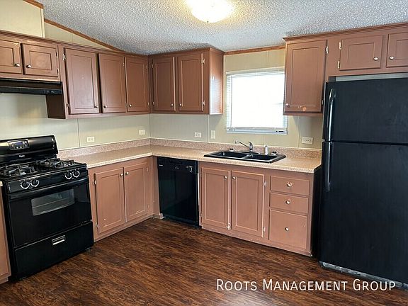 2nd image of 700 E 6th St Lot 99