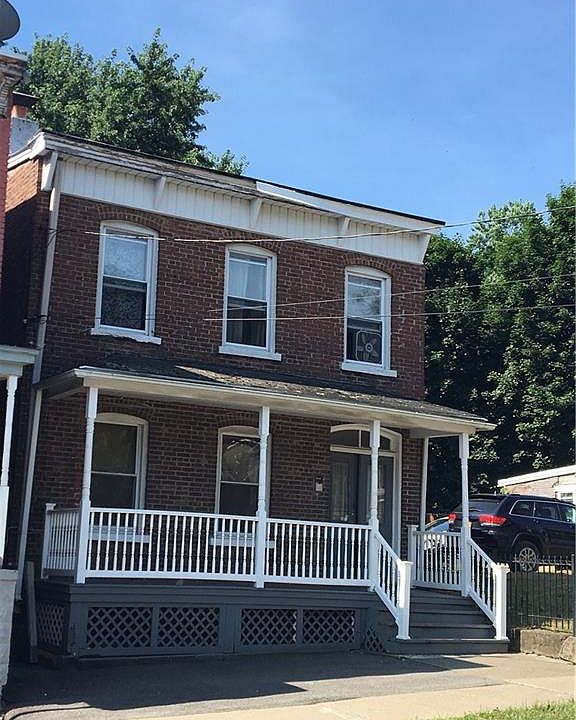 1st image of 107 Benkard Ave