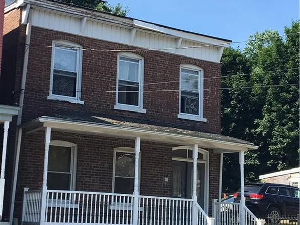 107 Benkard Ave, Newburgh, NY 12550