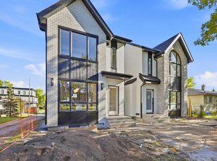 67 W Holland St NW, Calgary, AB T2K2E7