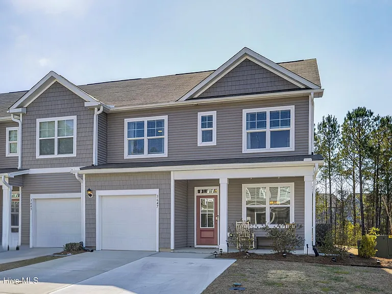3647 Roseblossom Dr — Photo 1