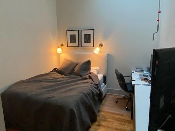 5th image of 1434 W 21st St #320