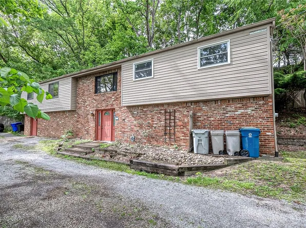 1023 Middle Rd, Glenshaw, PA 15116