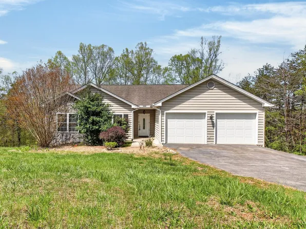 1715 Morewood Rd, Hardy, VA 24101
