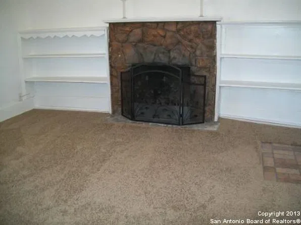 110 Gladstone Ave, San Antonio, TX 78214