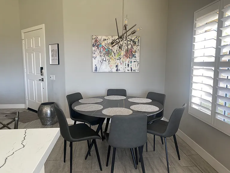 93 Augusta Dr — Photo 12