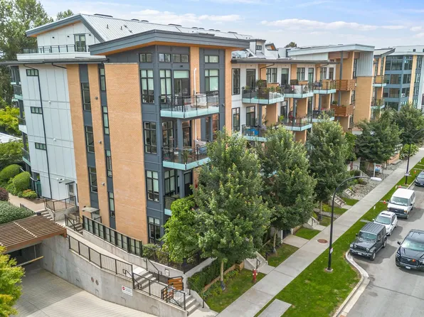 300 Salter St #322, New Westminster, BC V3M 0L9