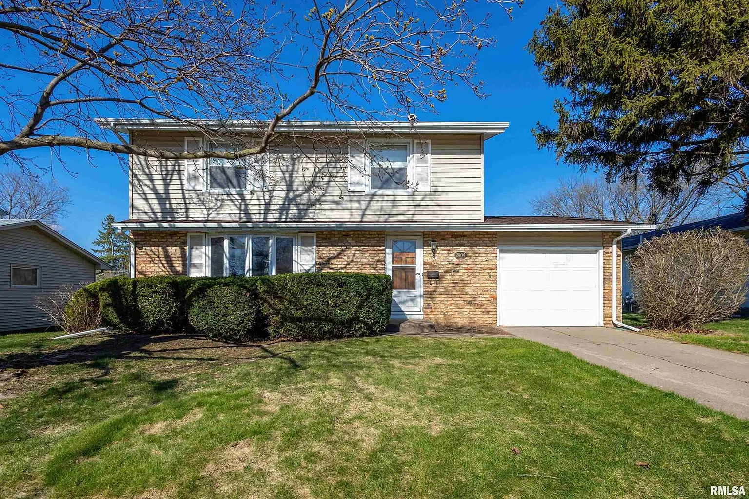 2904 Avalon Dr photo 1