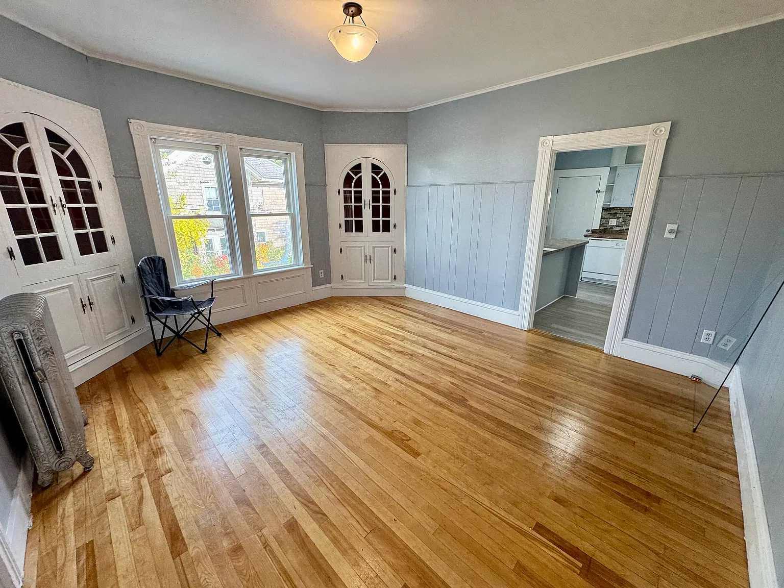 2 bed, 945 sqft, $2,100 — Photo 4