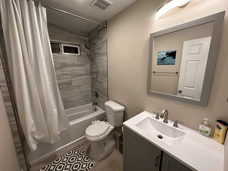 2292 S Park Ave — Photo 10