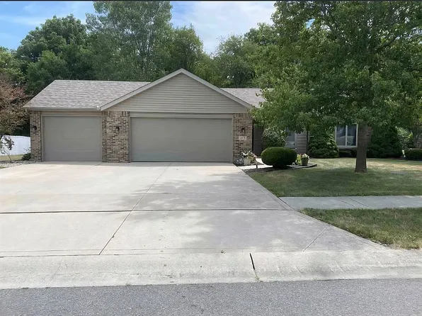 215 Cranberry Run, Avilla, IN 46710