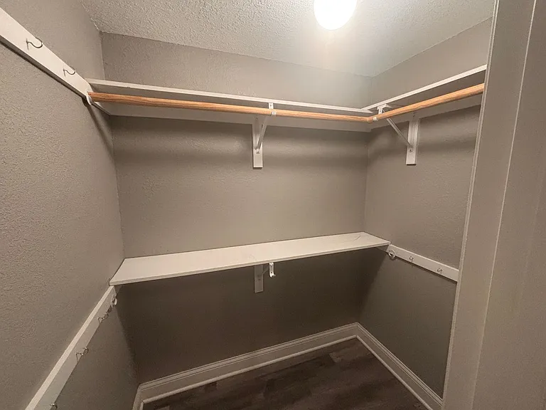1444 N Humboldt Ave — Photo 6