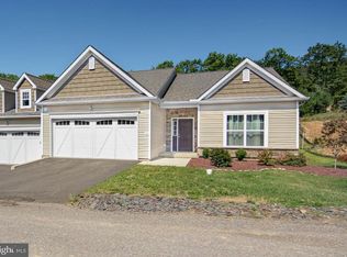 34 Reserve Dr, Drums, PA 18222