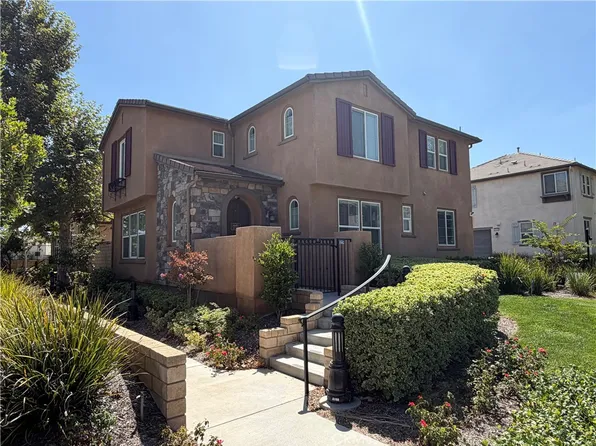 28492 Camino Del Arte Dr, Santa Clarita, CA 91354