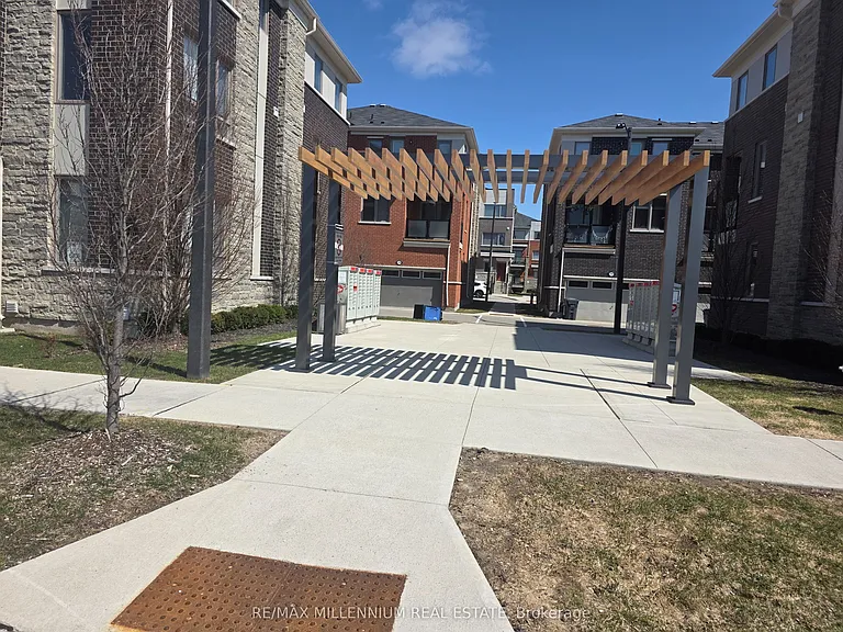 240 Lagerfeld Dr #15 — Photo 4