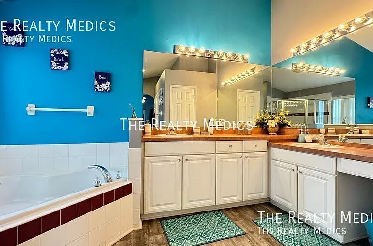 4802 Cumbrian Lakes Dr — Photo 38