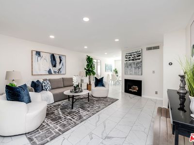 8024 Via Pompeii, Burbank, CA, 91504