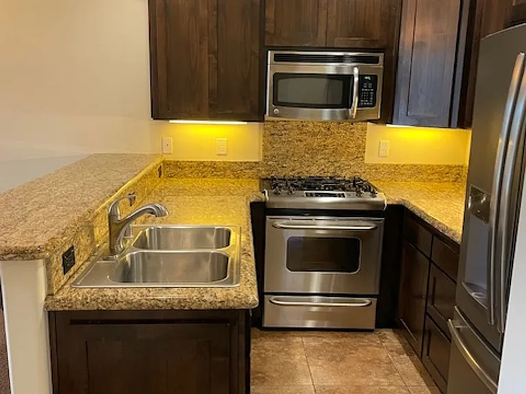 Ridgestone Villas - 870 Mission Sierra — Photo 46