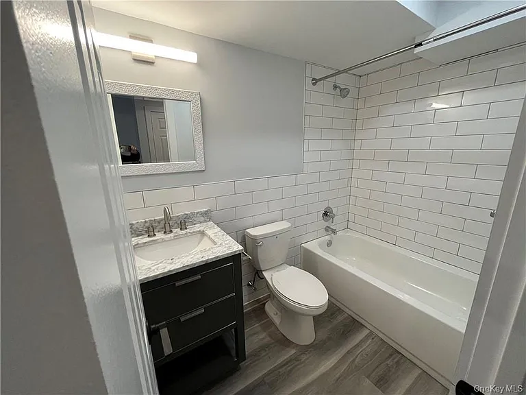 195 Park Ave #D — Photo 24