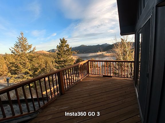 Upper deck connected to primary bedroom