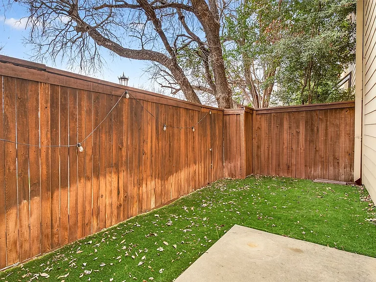 4050 McKinney Ave #12 — Photo 27