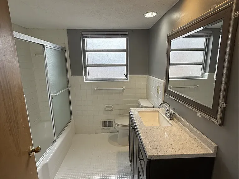 1111 Elm Park Dr — Photo 12