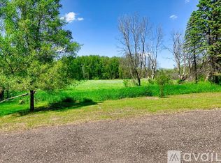 675 Koehler Rd #AAA, Saint Paul, MN 55127