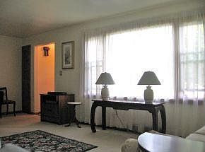 3rd image of 23 Sandy Ln