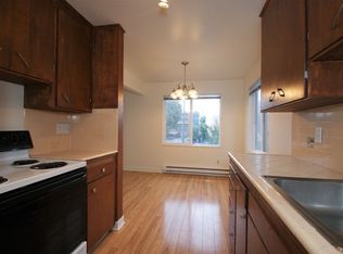 3831 Woodland Park Ave N APT 1, Seattle, WA 98103