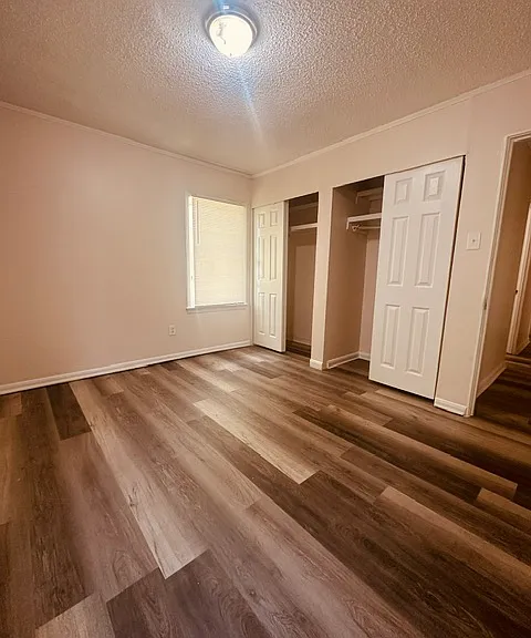 4051 Southlawn Ave — Photo 5