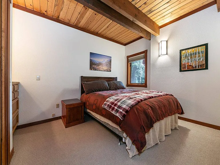 4040 Zermatt Rd — Photo 23