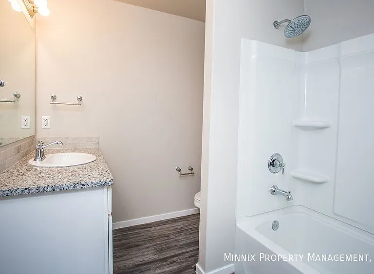 921 Tulane St — Photo 13