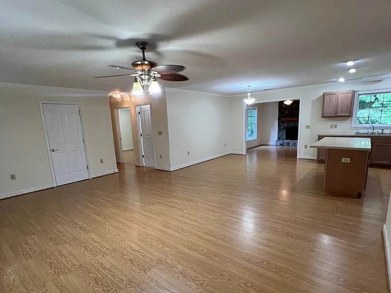 193 Edgewood Ridge Rd — Photo 6